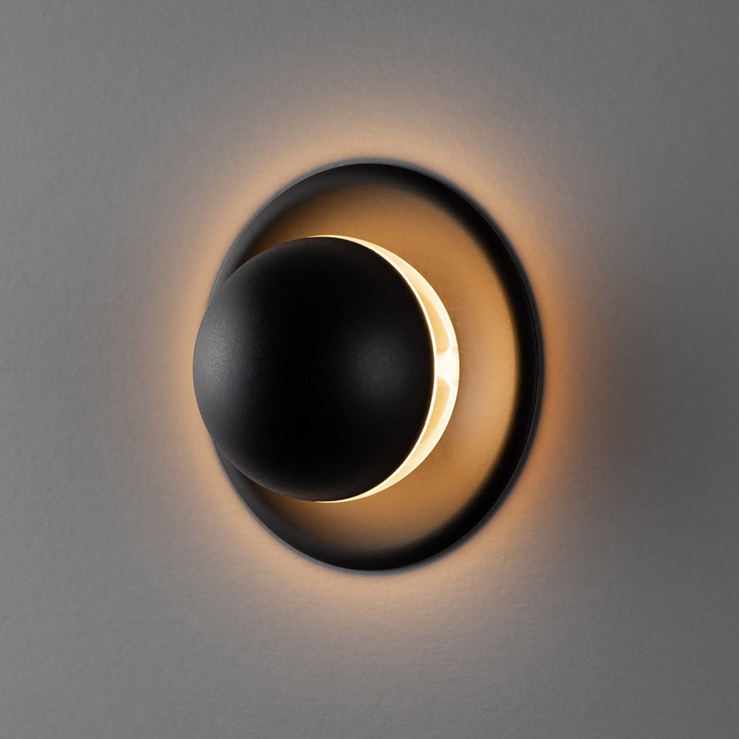 CHROME-DOME-WALL_BLACK