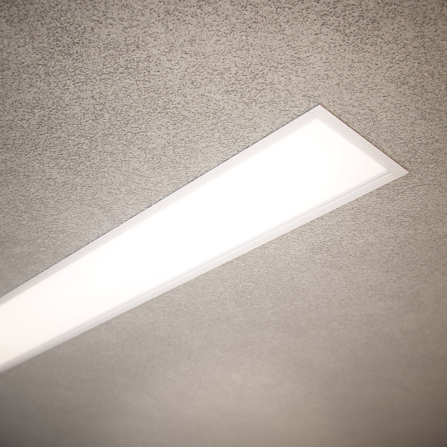 TRIM-FLSUH-LENS-LED-REC